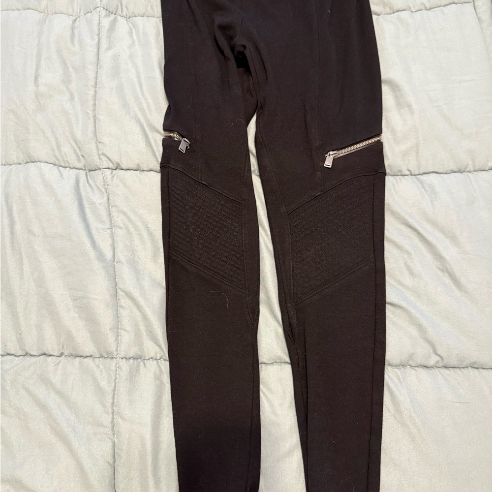 Express Black Leggings with Zipper Accents
